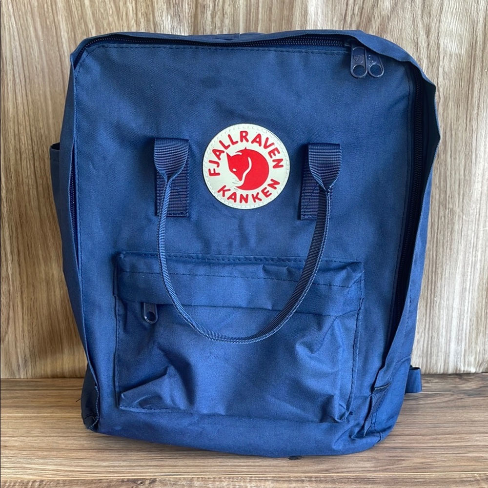 Pre-owned Fjallraven Kanken Classic Backpack Navy Blue School Bag Everyday Pack
